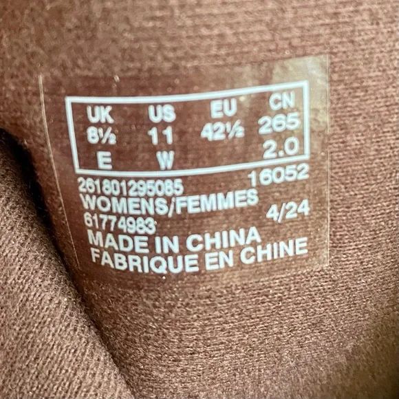 Clarks Kepley Erin Brown Leather Chelsea Ankle Boots with Kitten Heel - Picture 10 of 10